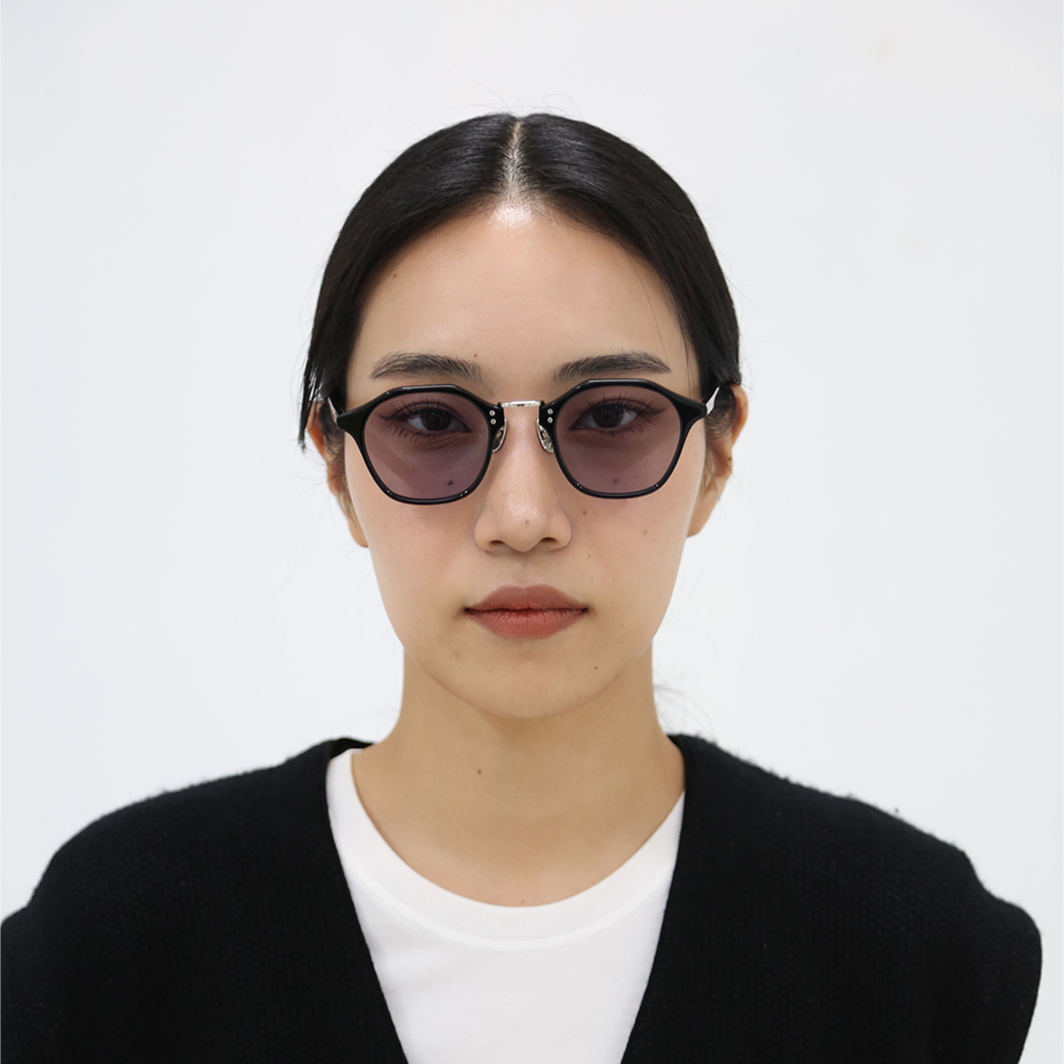 シャイニーブラック(ライトブルー) 47