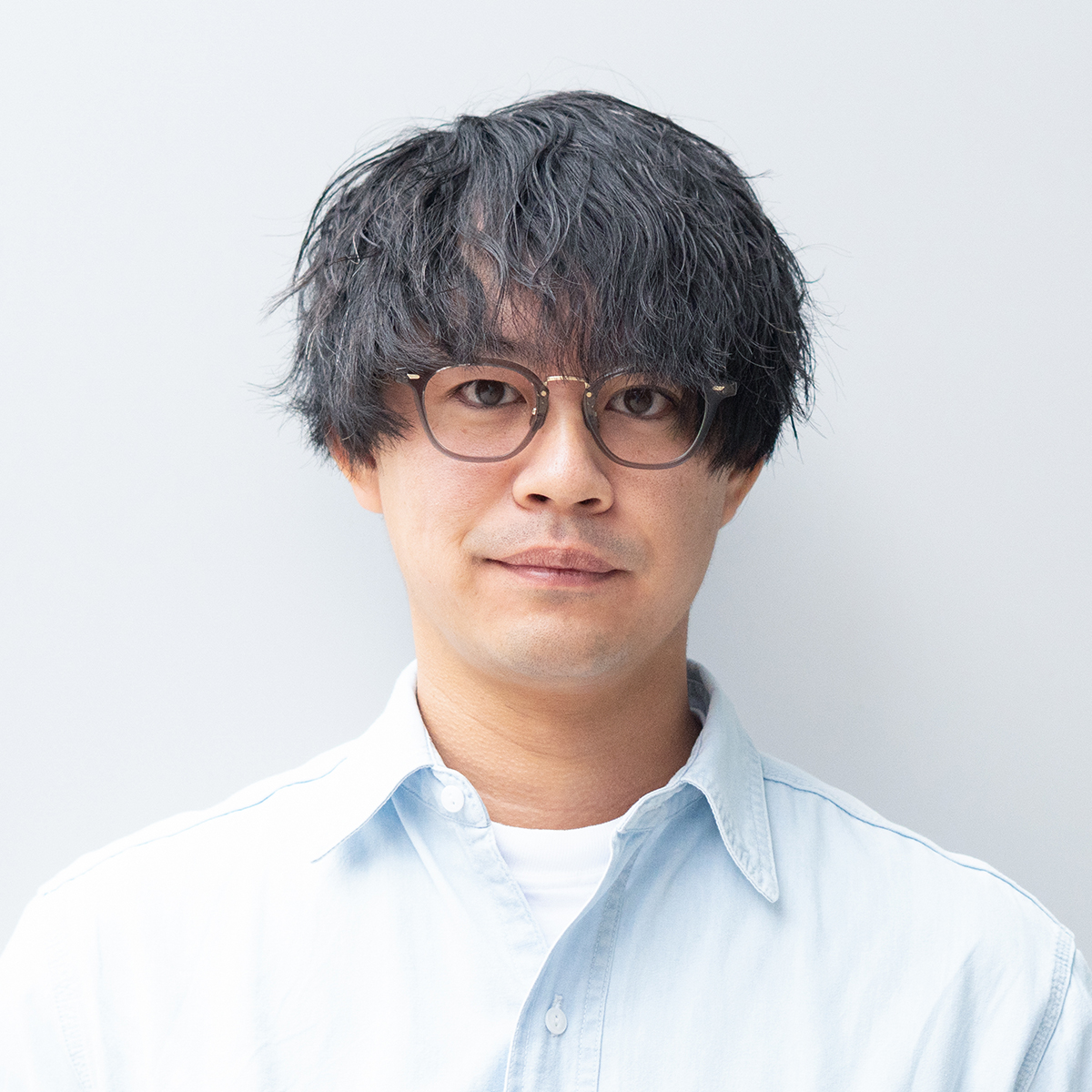 グレー/ホワイトゴールドマット 47