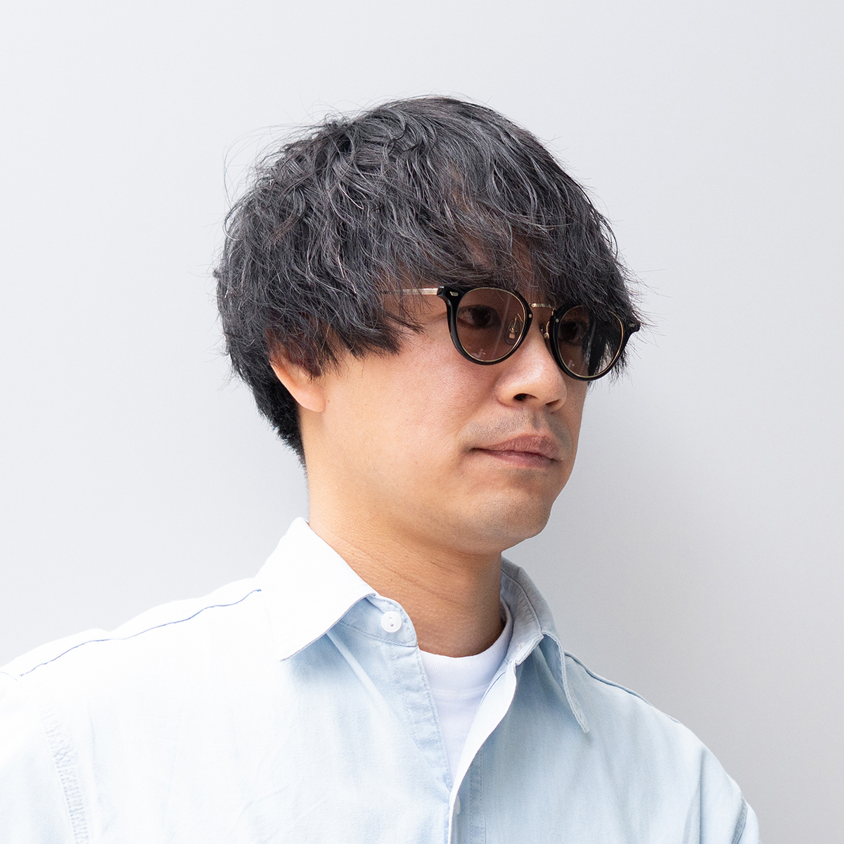 ブラック/ホワイトゴールドマット(ライトブラウン)46