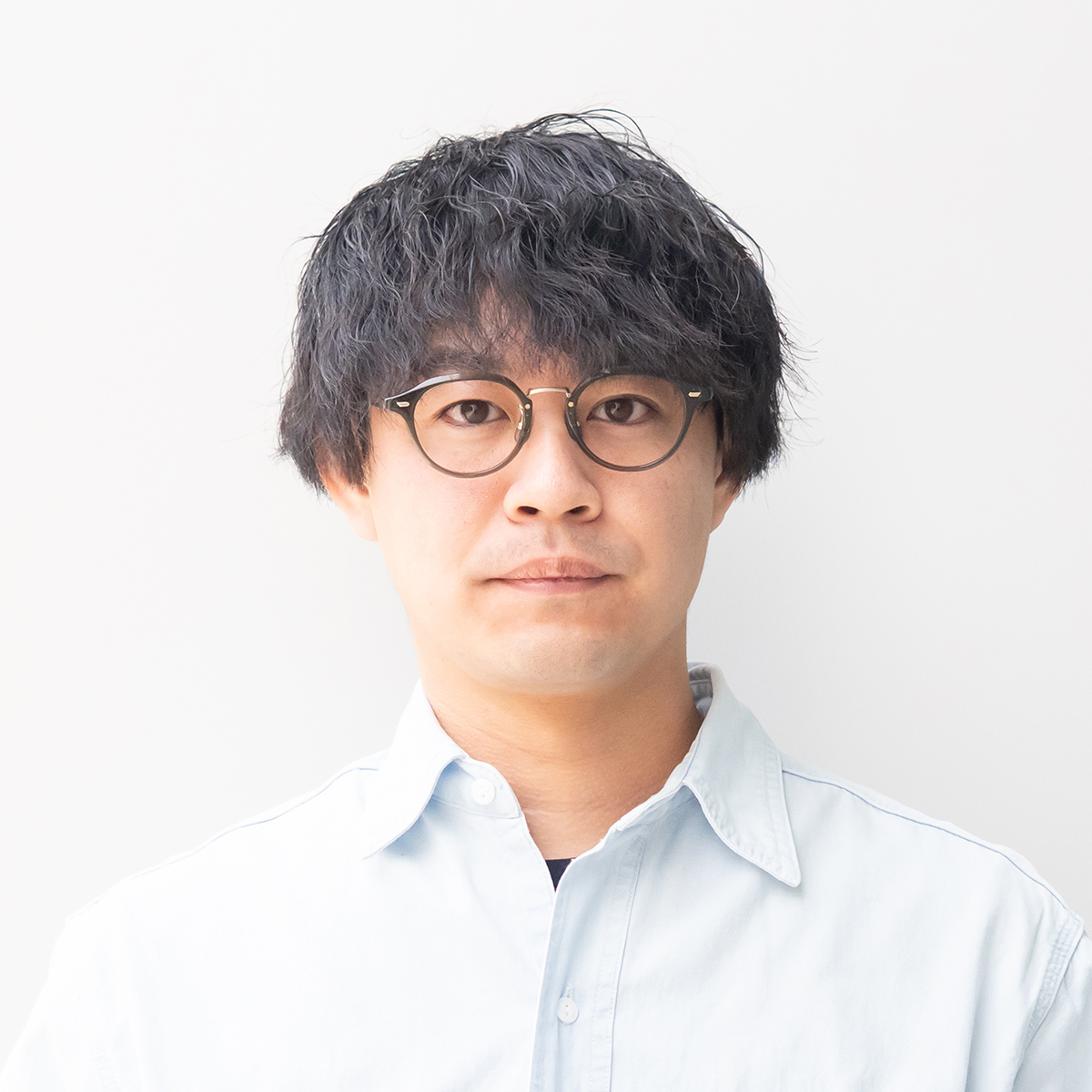 オリーブ/ホワイトゴールドマット 47