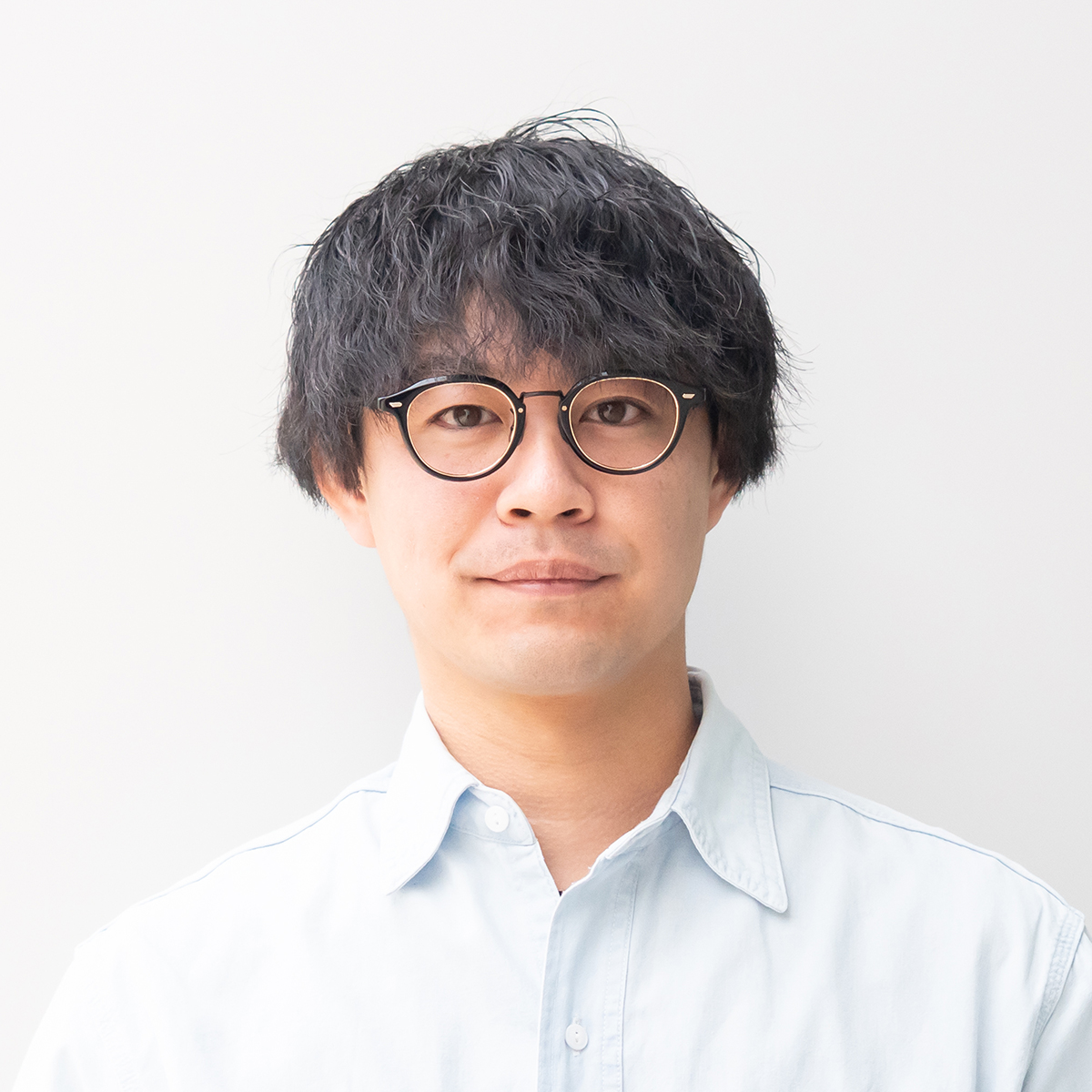 ブラック/ブラックマット 46